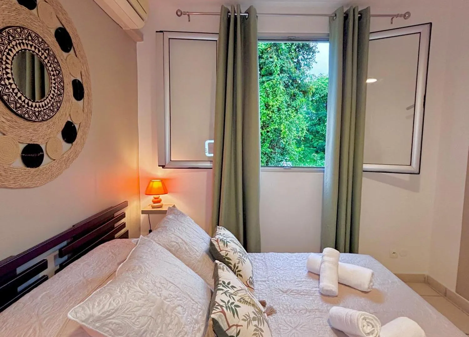 Les Alizes De Tartane Apartamento La Trinité